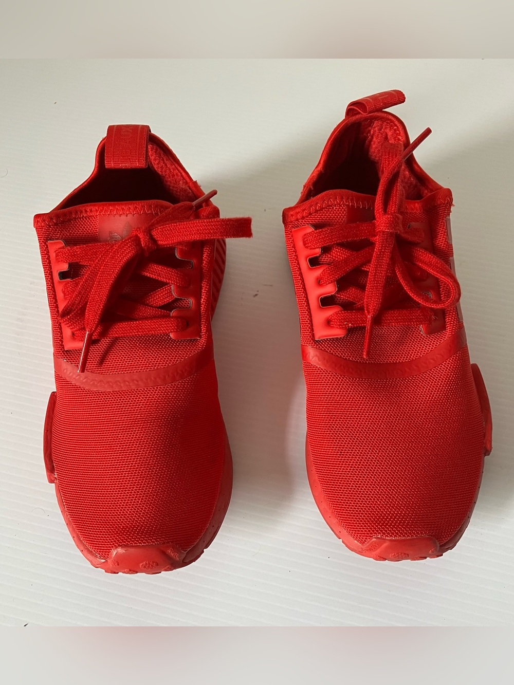 Adidas NMD_R1 'Triple Red' / 'Scarlet' Low Top Athletic Sneakers size 4 - Picture 5 of 8